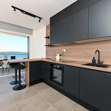 Blue Sea & Red Sunset Apartmán