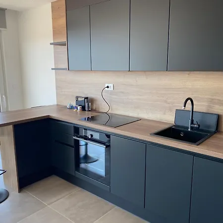 Apartment Triumph