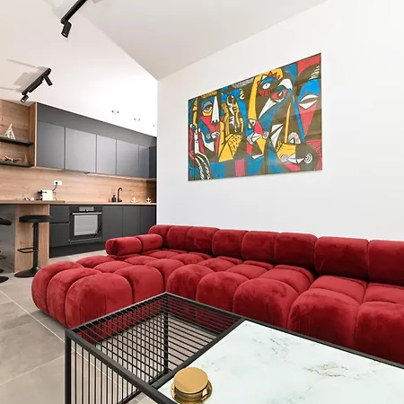 Blue Sea & Red Sunset Appartamento