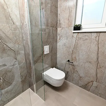 Blue Sea & Red Sunset * Traù